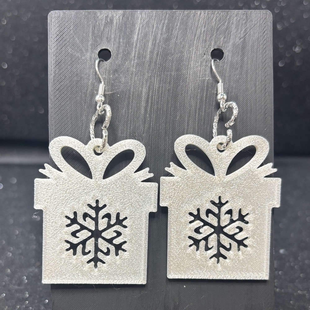 White Snowflake Gift Box Earrings with Silver Heart Accent ✨🤍
